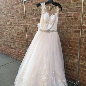 Stella York size 12 wedding ball gown